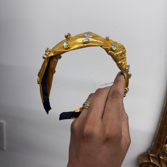 Ariana Studded Headband - Picture 3 of 5